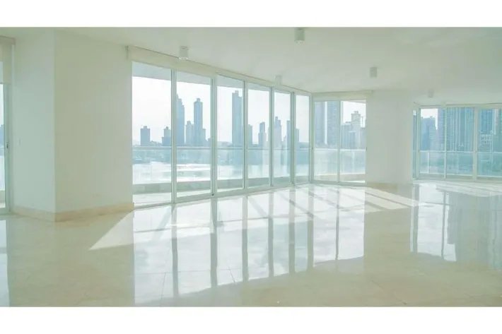 For sale Apartment at The Point Paitilla
