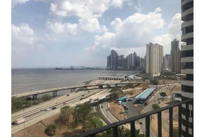 For sale Pent House Loft type in Coco del Mar
