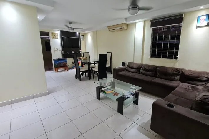 Venta de casa Duplex en Dorado Lakes, Condado del Rey