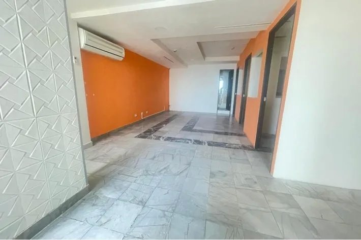Alquiler de oficina en Avenida Balboa, Panamá
