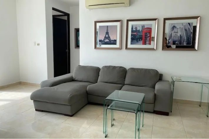 Se vende apartamento en San Francisco cerca Parque Omar, Panamá