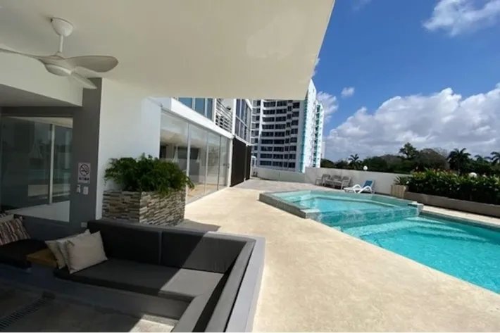 Se vende apartamento en San Francisco cerca Parque Omar, Panamá