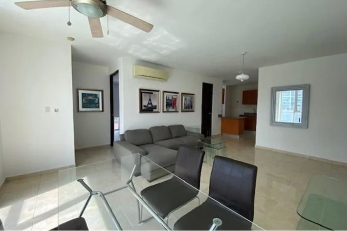 Se vende apartamento en San Francisco cerca Parque Omar, Panamá
