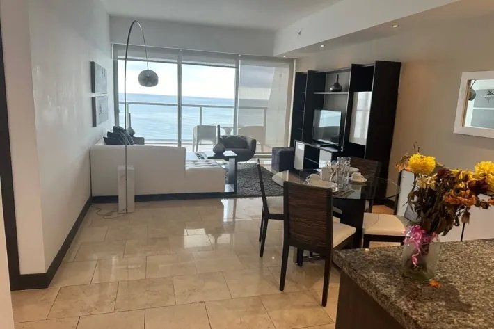 Venta de apartamento en PH TOC (Trump Tower), Punta Pacifica