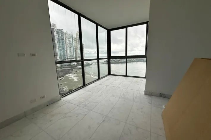 Venta de apartamento en PH Sea Point, Punta Paitilla