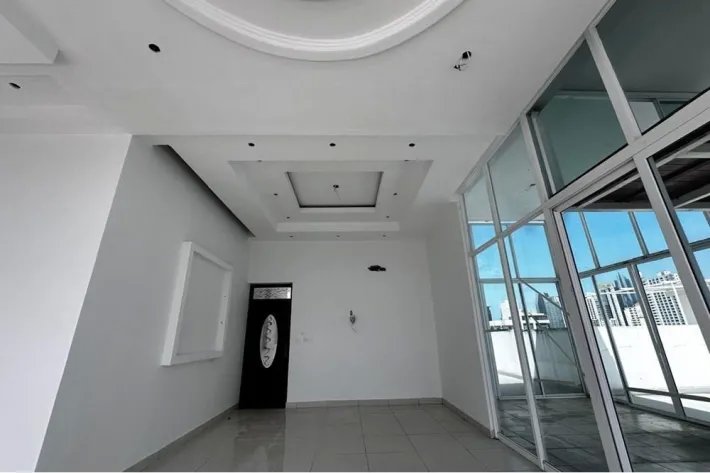 Venta de Penthouse Reposeído en Bella Vista, Panamá