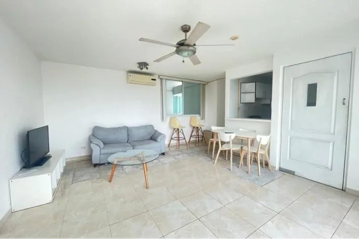 Apartamento en venta en Plaza Edison, Betania