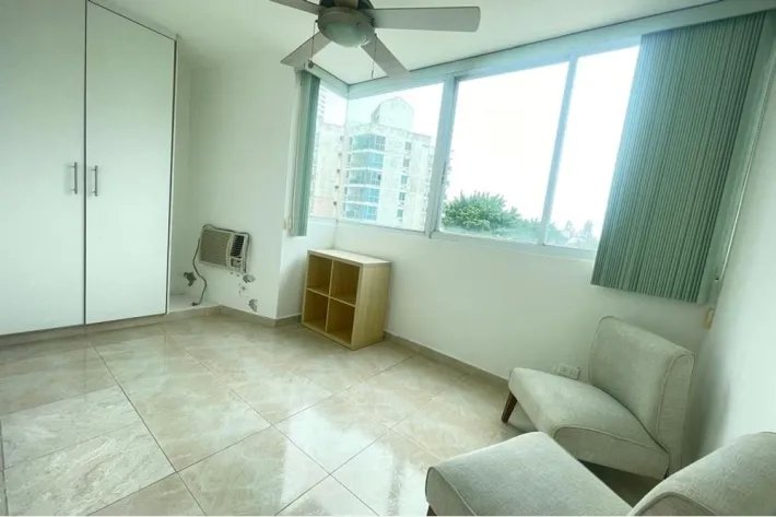 Apartamento en venta en Plaza Edison, Betania