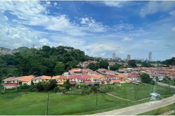 Apartment for sale in Condado del Rey, Panama