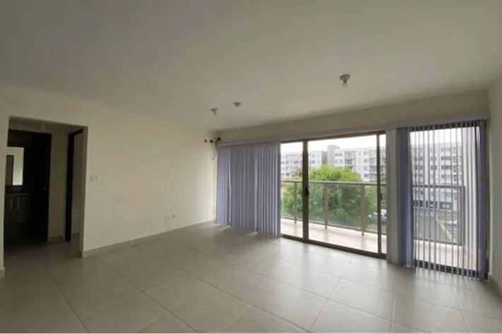 Se vende apartamento en Midrise, Woodlands, Panamá Pacífico