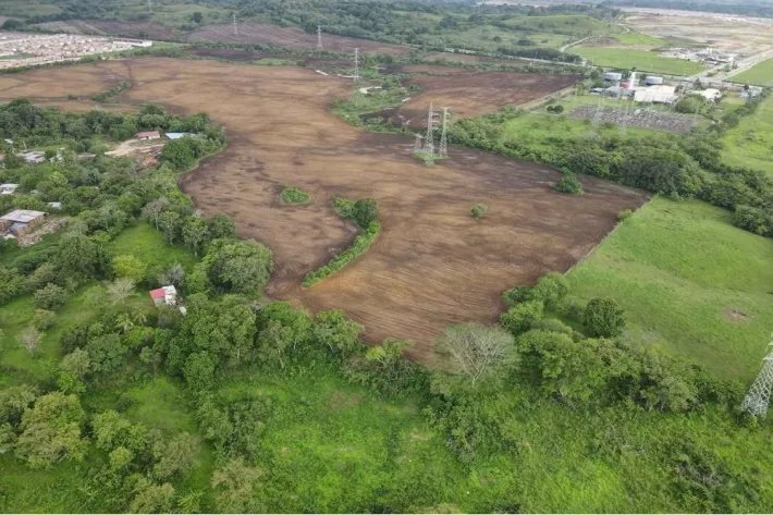 Flat land for sale in Pacora, Panama