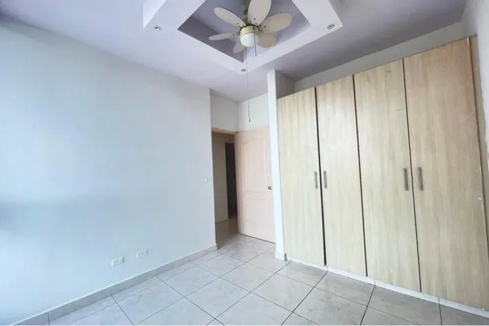 Venta de apartamento en Villa de las Fuentes, Betania