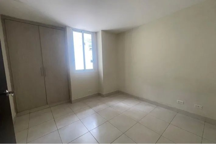 Venta de apartamento en Plaza Edison, Betania