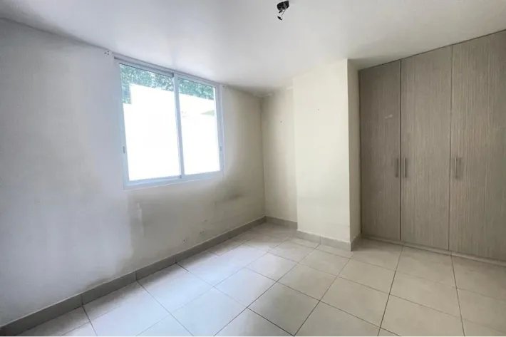 Apartment for sale in Plaza Edison, Betania