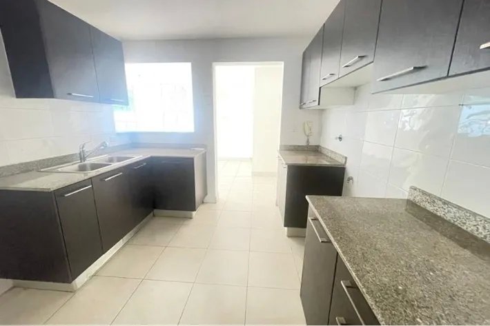 Apartment for sale in Plaza Edison, Betania