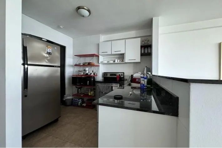 Alquiler de apartamento amoblado en Avenida Balboa, Panamá