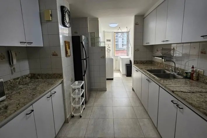 Alquiler de apartamento amoblado en PH Mar Plaza, Marbella, Panamá