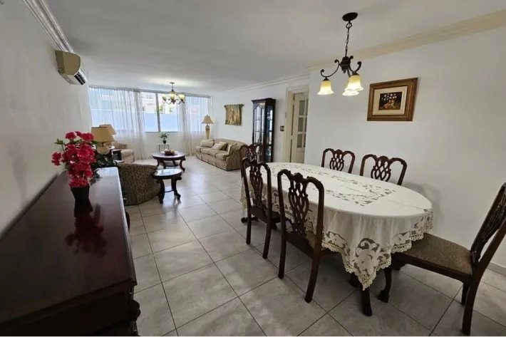 Alquiler de apartamento amoblado en PH Mar Plaza, Marbella, Panamá