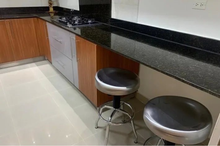 Alquiler de apartamento amoblado en PH Diana, Obarrio, Panamá