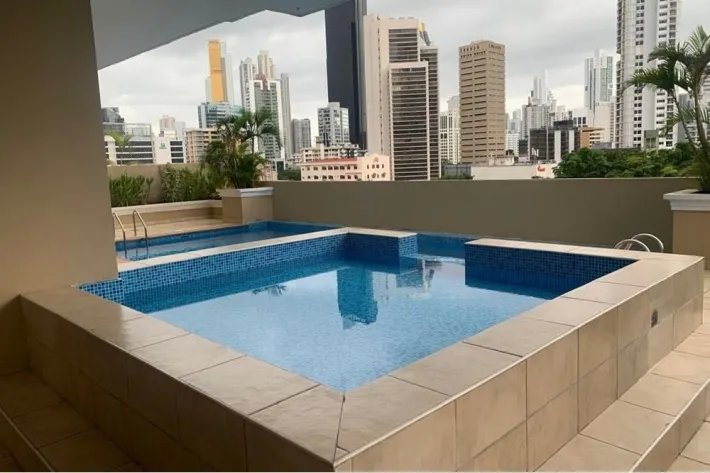 Alquiler de apartamento amoblado en PH Diana, Obarrio, Panamá