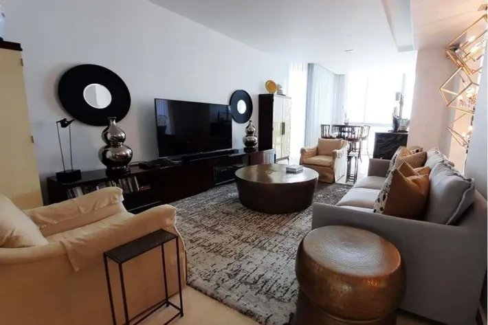 Junior Penthouse for sale in Balboa Avenue