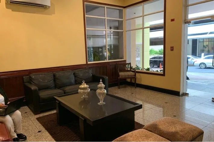 Venta de apartamento en Victoria Tower, Obarrio, Bella Vista, Panamá