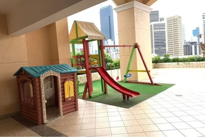 Venta de apartamento en Victoria Tower, Obarrio, Bella Vista, Panamá
