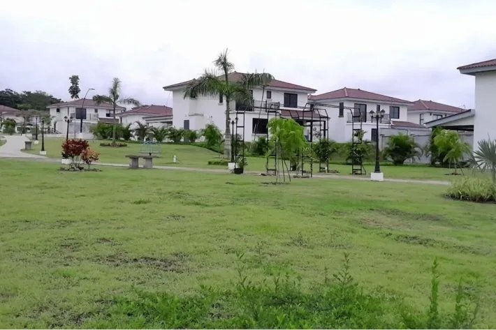 Se Vende Casa en Costa Verde, La Chorrera