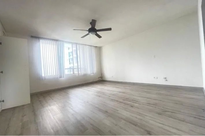 Apartamento en venta en Avenida Balboa, Panamá