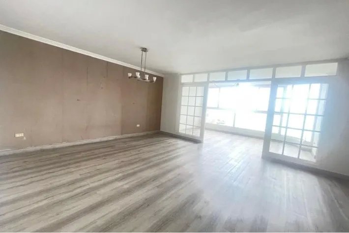 Apartamento en venta en Avenida Balboa, Panamá