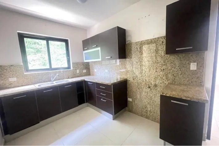 Apartment for sale in Clayton, Ancon