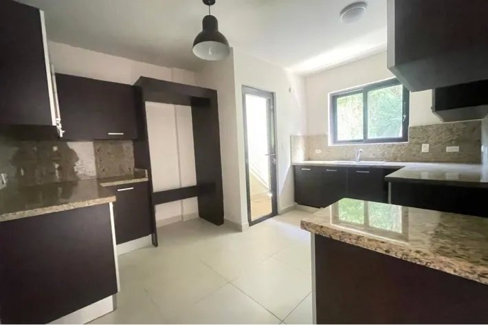 Apartment for sale in Clayton, Ancon