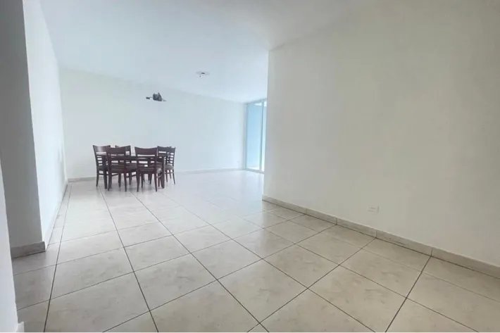 Venta de apartamento en Villa de las Fuentes, Betania