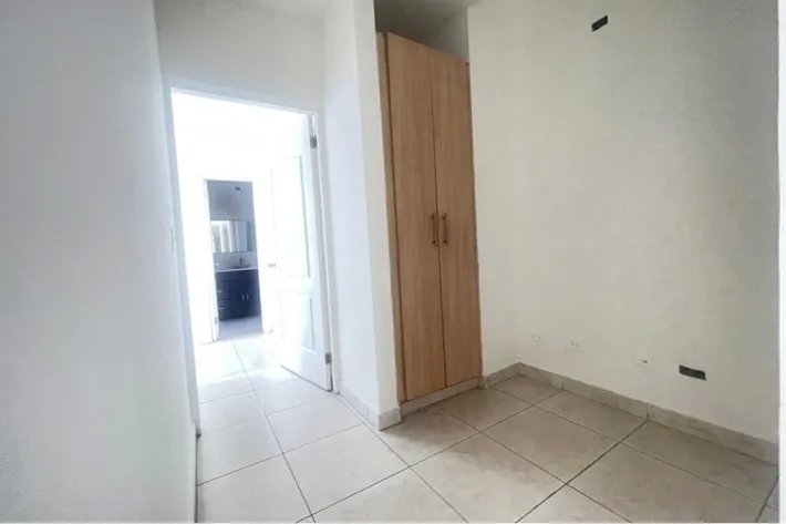 Venta de apartamento en Villa de las Fuentes, Betania