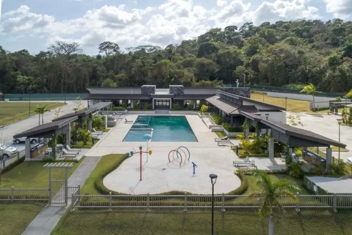 House for sale in Panama Pacifico