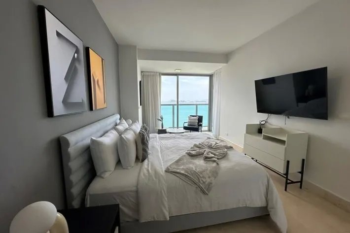Alquiler de Apartamento en Yoo Panama Ave Balboa.