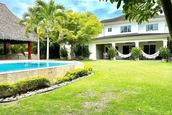 Villa en venta en Bijao Beach Club  Residences, Río Hato