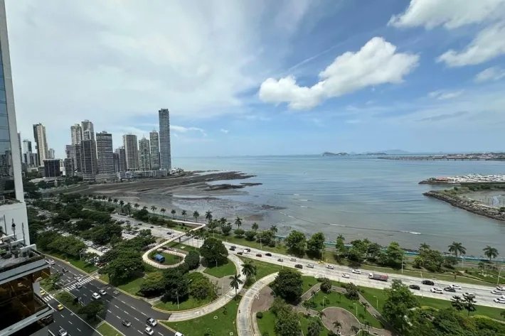 Venta de Apartamento en Yoo Panama Ave Balboa