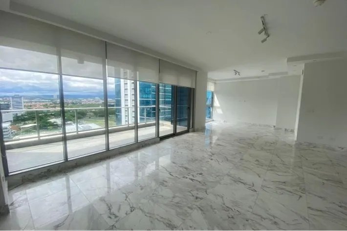Alquiler de apartamento en Costa del Este, Panamá