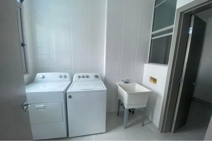 Alquiler de apartamento en Costa del Este, Panamá