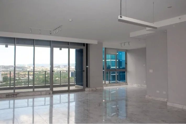 Alquiler de apartamento PH Regalia, Costa del Este, Panamá