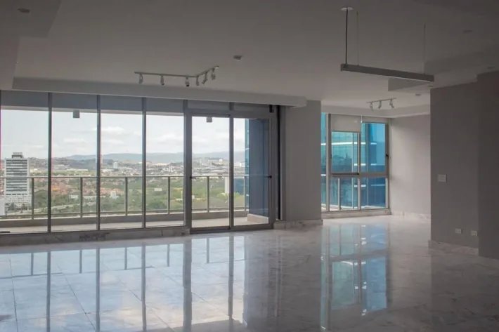 Alquiler de apartamento PH Regalia, Costa del Este, Panamá