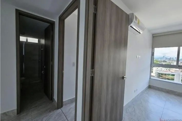 Venta de apartamento PH Luxor 400, El Cangrejo