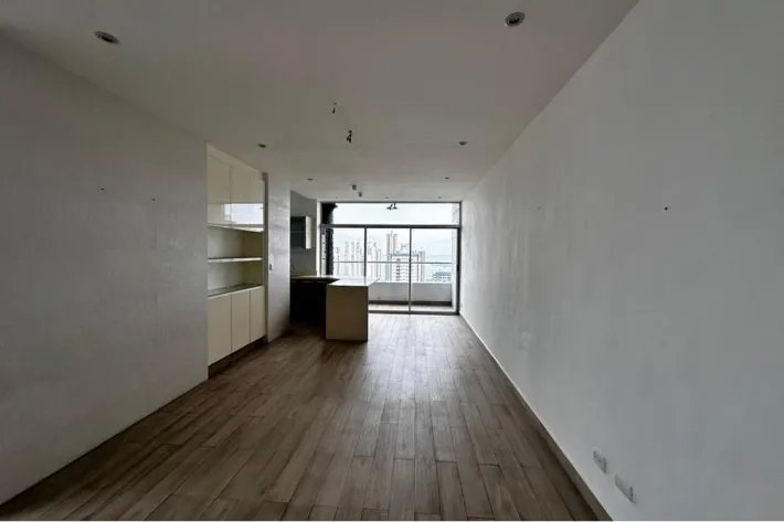 Venta de Apartamento Reposeído en San Francisco, Panamá