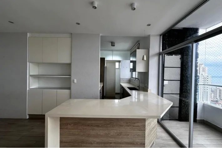 Venta de Apartamento Reposeído en San Francisco, Panamá