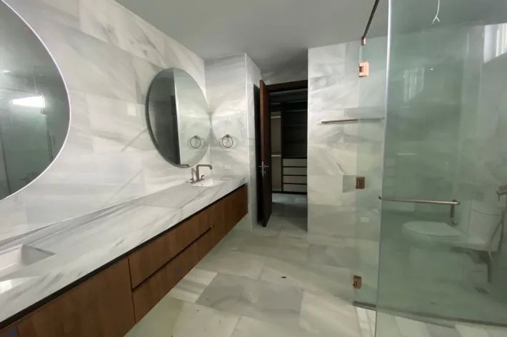 Venta de apartamento en The Towers Luxury Residences, Punta Paitilla