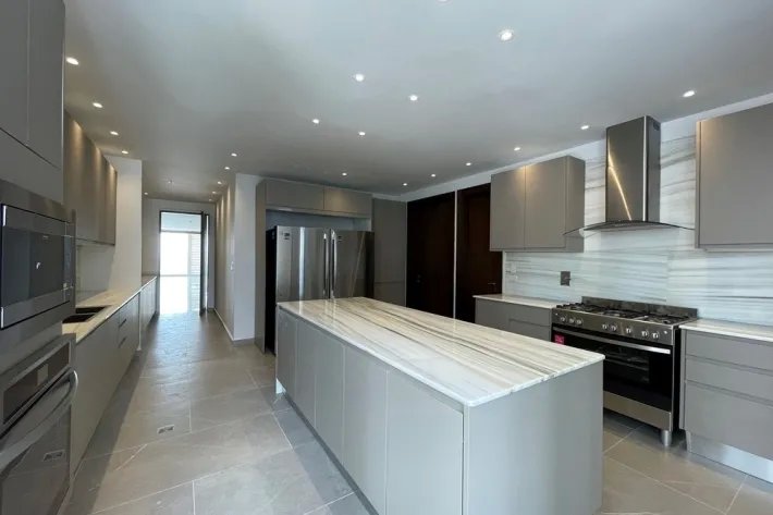 Venta de apartamento en The Towers Luxury Residences, Punta Paitilla