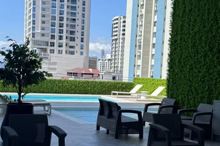 Venta de apartamento PH Center Point Tower, 12 de octubre
