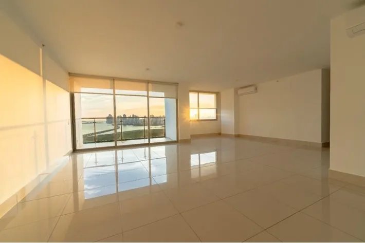 Venta de apartamento PH Kai, Costa del Este
