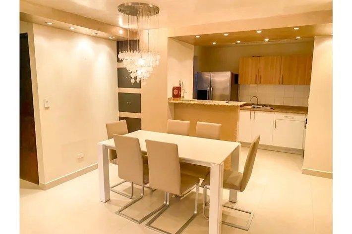 Venta de céntrico apartamento en Carrasquilla, San Francisco
